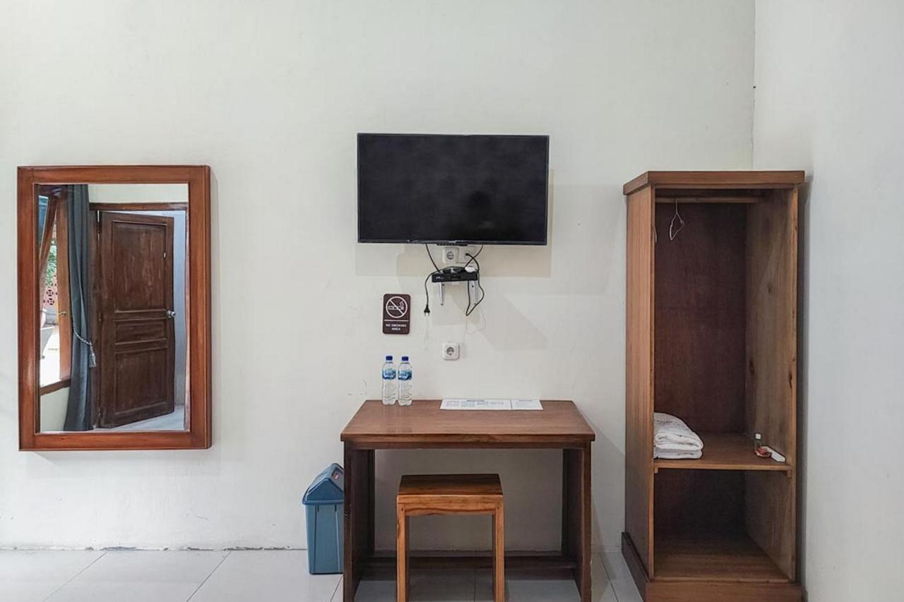 Reddoorz At Tanakatto Homestay Waikabubak Bagian luar foto